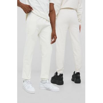 Arkk Copenhagen pantaloni de trening culoarea alb, neted