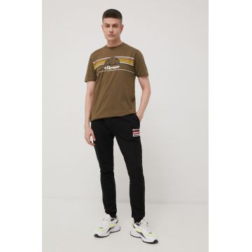 Ellesse tricou din bumbac culoarea verde, cu imprimeu SHM13827-KHAKI