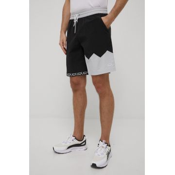 Puma pantaloni scurti 534186 barbati, culoarea negru