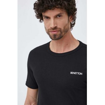United Colors of Benetton tricou din bumbac culoarea negru, cu imprimeu