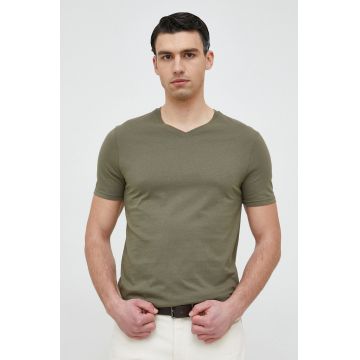 United Colors of Benetton tricou din bumbac culoarea verde, neted