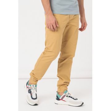 Pantaloni chino relaxed fit