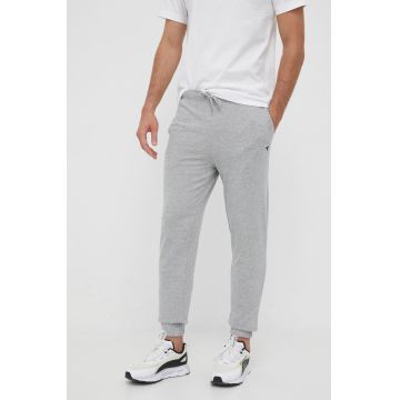 Hummel pantaloni de trening din bumbac culoarea gri, cu imprimeu