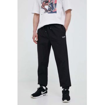 Hummel pantaloni de trening culoarea negru, cu imprimeu