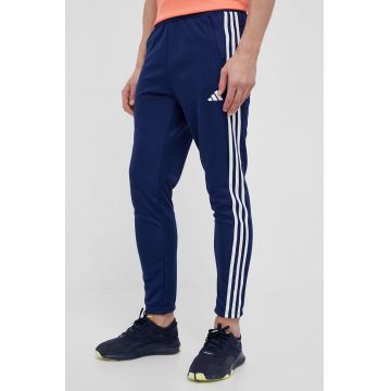 adidas Performance pantaloni de antrenament Train Essentials 3-Stripes culoarea bleumarin, cu imprimeu IB8169