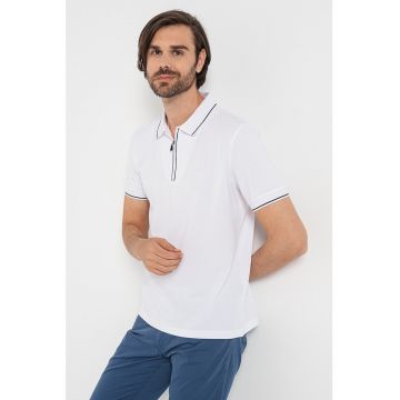 Tricou polo cu fermoar scurt