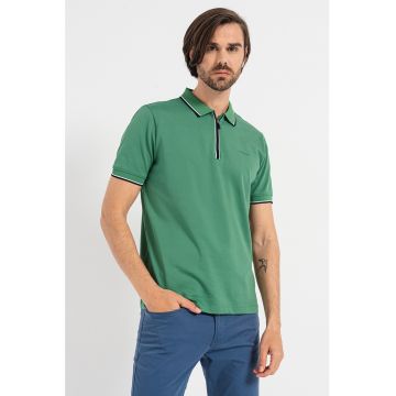 Tricou polo cu fermoar scurt