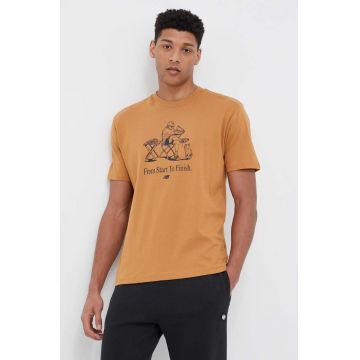 New Balance tricou din bumbac culoarea maro, cu imprimeu