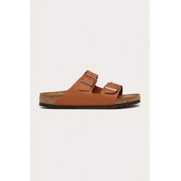 Birkenstock papuci Arizona barbati, culoarea maro