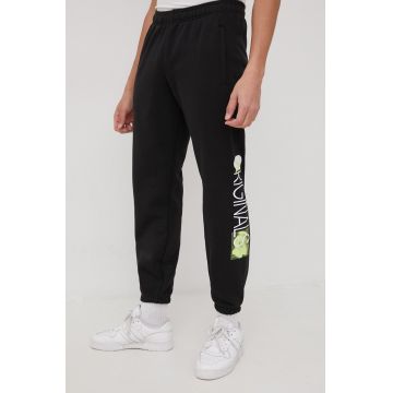 adidas Originals pantaloni de trening HD7389 barbati, culoarea negru, cu imprimeu