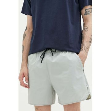 Abercrombie & Fitch pantaloni scurti barbati, culoarea gri