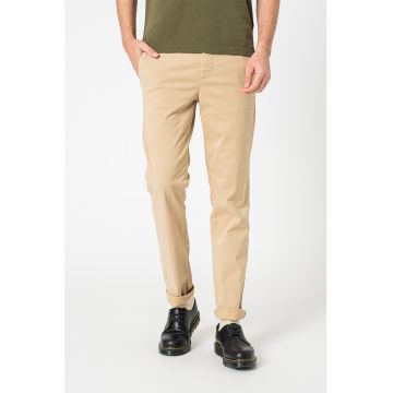 Pantaloni chino slim fit din amestec de bumbac