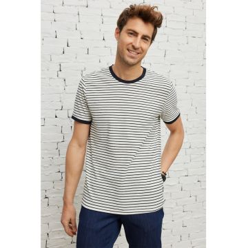 Tricou slim fit de bumbac in dungi