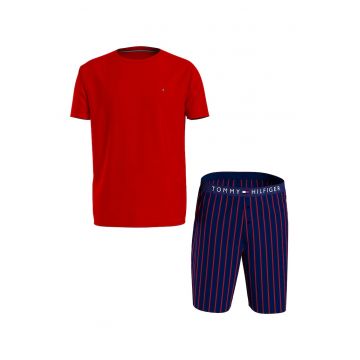 Pijama de bumbac organic cu model si pantaloni scurti
