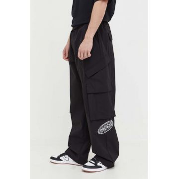 Preach pantaloni barbati, culoarea negru, cu fason cargo