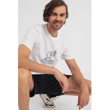 Tricou de bumbac cu decolteu la baza gatului si imprimeu logo