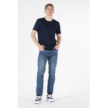 Tricou cu decolteu rotund