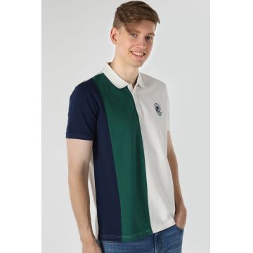 Tricou polo cu model colorblock