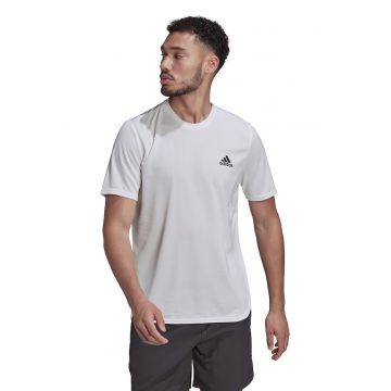 Tricou regular fit cu logo - pentru fitness