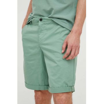 Sisley pantaloni scurti barbati, culoarea verde
