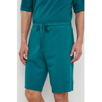 United Colors of Benetton pantaloni scurti din bumbac culoarea verde