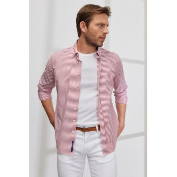 Camasa slim fit cu model in dungi