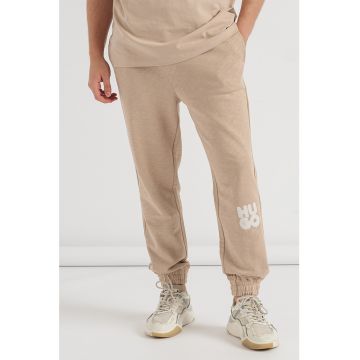 Pantaloni sport conici cu snur in talie Dajama