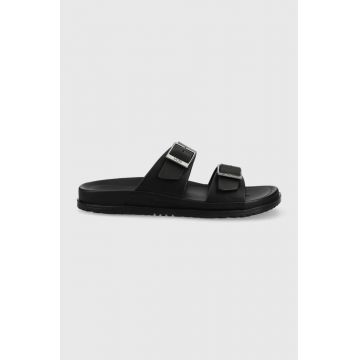 UGG slapi de piele Wainscott Buckle Slide barbati, culoarea negru