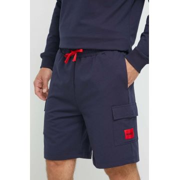 HUGO pantaloni scurti barbati, culoarea albastru marin