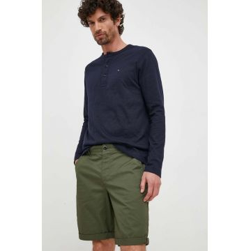 Sisley pantaloni scurti barbati, culoarea verde
