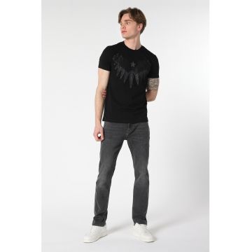 Tricou slim fit cu imprimeu