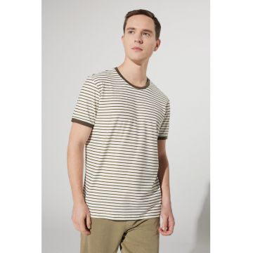 Tricou slim fit de bumbac in dungi