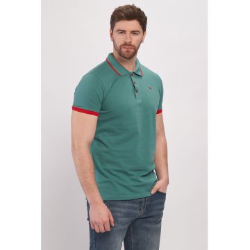 Tricou polo cu terminatii contrastante