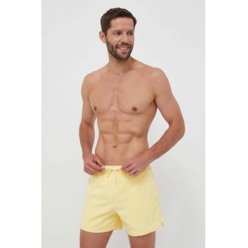 Abercrombie & Fitch pantaloni scurti de baie culoarea galben