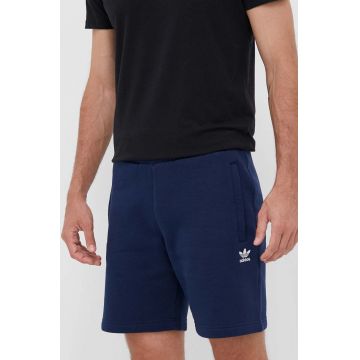 adidas Originals pantaloni scurti barbati, culoarea albastru marin