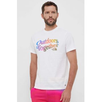 The North Face tricou din bumbac culoarea alb, cu imprimeu