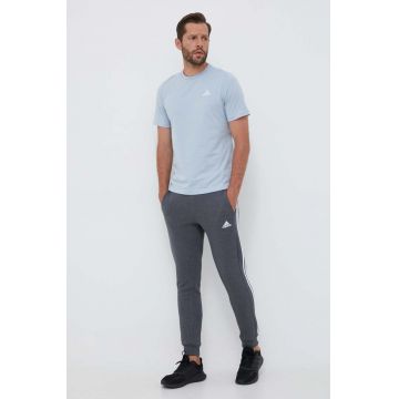 adidas pantaloni de trening culoarea gri, cu imprimeu IJ8884