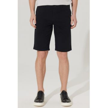 Pantaloni scurti din amestec de bumbac cu buzunare laterale