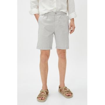 Pantaloni scurti din amestec de in