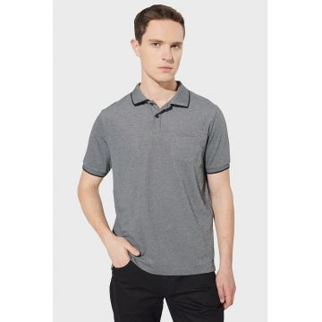 Tricou polo din material pique cu buzunar pe piept