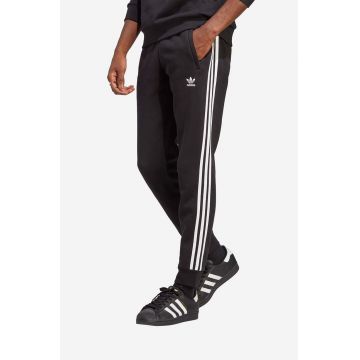 adidas Originals pantaloni de trening culoarea negru, cu imprimeu IA4794-black