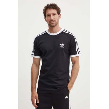 adidas Originals tricou din bumbac Adicolor 3-Stripes culoarea negru, cu model IA4845