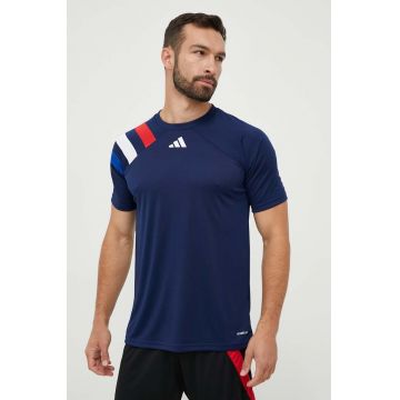 adidas Performance tricou de antrenament Fortore 23 culoarea albastru marin, modelator