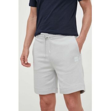 BOSS pantaloni scurti din bumbac BOSS CASUAL culoarea gri