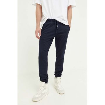 Tommy Jeans pantaloni barbati, culoarea albastru marin