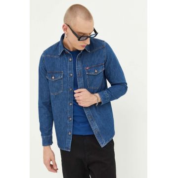 HUGO camasa jeans barbati, cu guler clasic, regular