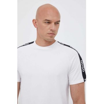 HUGO tricou lounge culoarea alb, cu imprimeu