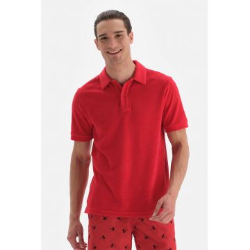 Tricou polo cu fenta cu nasturi
