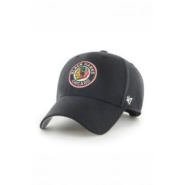 47brand șapcă Chicago Blackhawks culoarea negru, cu imprimeu
