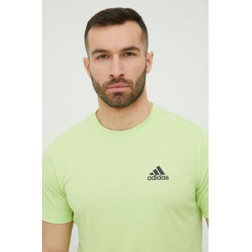 adidas tricou de antrenament Designed 2 Move HD4117 culoarea verde, neted